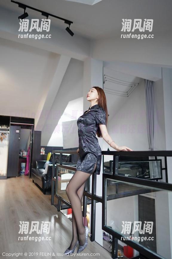 Feilin嗲囡囡 - 夏天来了，Emily尹菲把无圣光的写真玩出了花儿、偏偏还是挺养眼的！