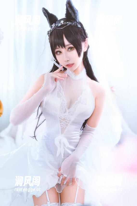 Momoko葵葵 Momoko葵葵户外高清大作,在线吸睛但内容你心知肚明