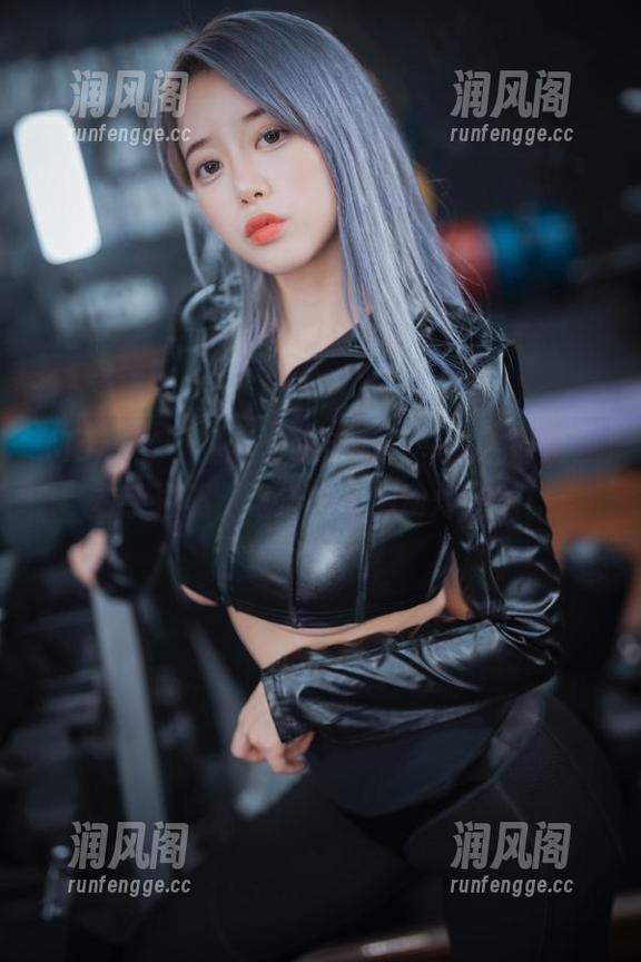 Mozzi(모찌)全套水手服——左手行驶，右手拍照，海洋也要启动灯光秀！