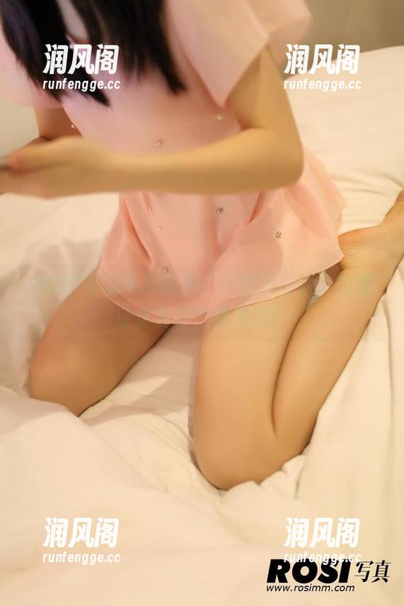 ROSI ROSI运动写真套图:不穿运动鞋,也能让你觉得热血沸腾!