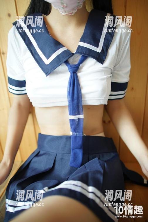 ROSI口罩 ROSI私房图集,嫩学妹制服的每个角度都让人眼前一亮