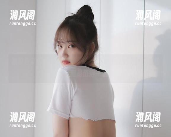 被粉色草包围的Sia(시아)，合集也没让我失望，精选部分倒是值得一看！
