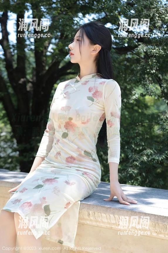Xiuren秀人网-Baileys香儿 Xiuren秀人网 - Baileys香儿的厨娘图集:就问你一个菜板,能不能好好用?