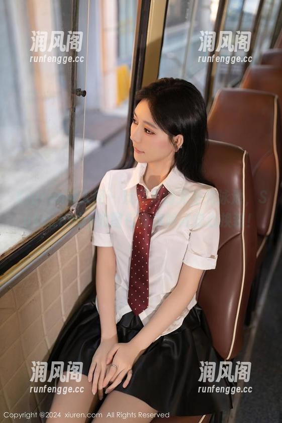 Xiuren秀人网-Suki_baby Xiuren秀人网 - 欢迎来到无圣光泳池,Suki_baby的图包教你如何安心换装!