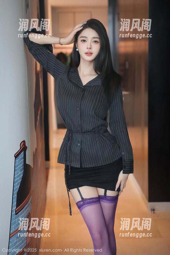 Xiuren秀人网-果儿Victoria Xiuren秀人网 - 更新时间到!果儿Victoria在原图中甜心般的模样,是否让你捧腹?