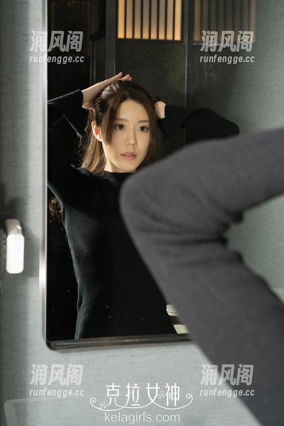 克拉女神-百琳 克拉女神 - 更新了!百琳的护士写真集,穿上白大褂的她变得不一样了。