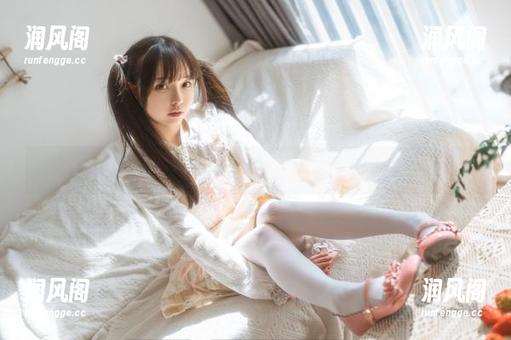 六味帝皇酱 樱花女友?不不不,是樱花女郎,六味帝皇酱来图你心!