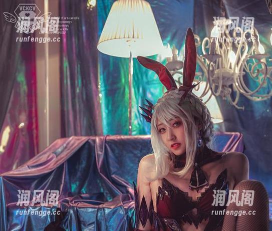 冬马路纱 原图中的睡衣,冬马路纱的随意就像我窝在沙发上的样子。