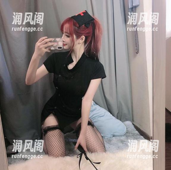 叉子宝宝的美图分享：双马尾女仆正在悄悄发光呢