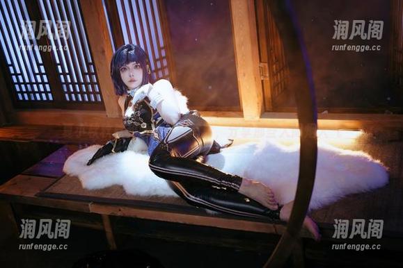 夏小秋秋秋和她的修女写真，分享那些人间烟火气