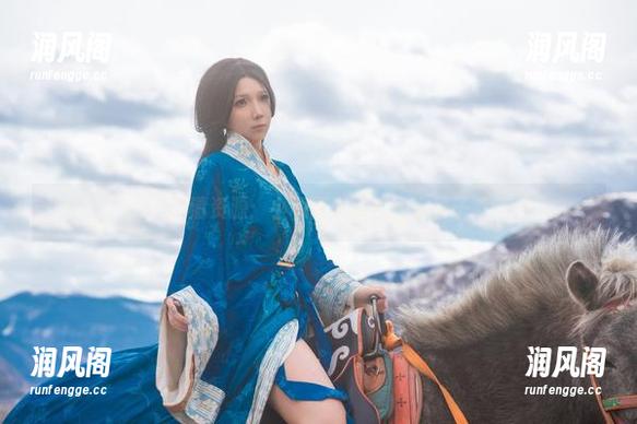 小和甜酒 高清资源:小和甜酒的校园小日子