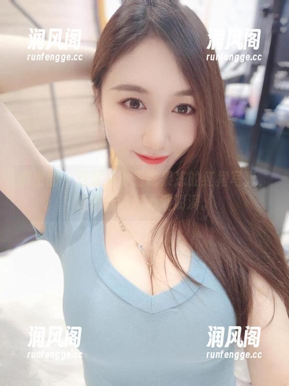 小玉吃果冻 微密圈 - 这就是小玉吃果冻的红裙写真,资源低调但心潮澎湃。
