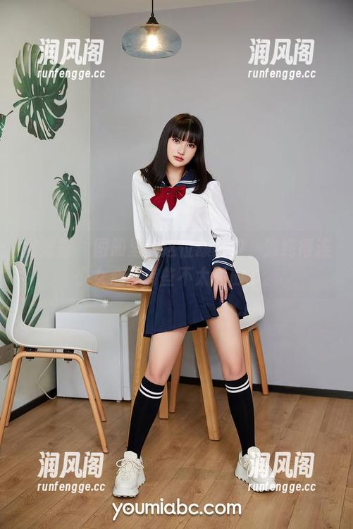 尤蜜荟-颜美汐 尤蜜荟 - 图册里的这位颜美汐,清纯得连少女心都有些不太适应了。