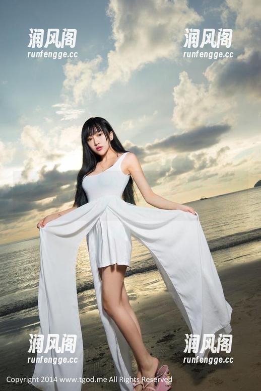 推女神-纯小希 推女神 - 纯小希的灰丝搭配,谁还在乎别的?快下载美图吧!
