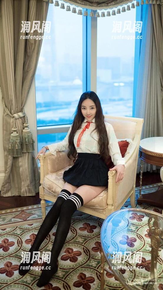 推女郎-李丽莎 推女郎 - 和李丽莎在户外:合集里的每一张都像“误拍”