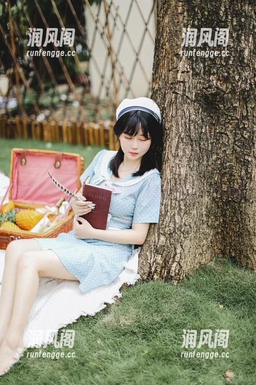 私拍破纪录——是依酱吖的短裙实在太好看