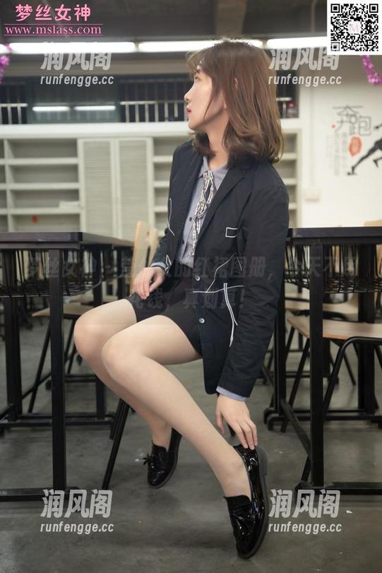 梦丝女神-莹仙女 梦丝女神 - 莹仙女的红裙图册,今天不用花钱,真划算!
