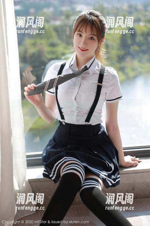 模范学院 - 高清写真里的Ellie艾栗栗，带着肉丝的诱惑