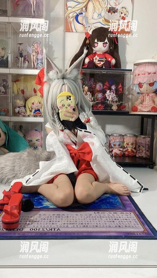 白栎Shirly 不缺光的拍摄,却找到“无圣光”的精髓——白栎Shirly的《明日方舟:阿尔图罗》图集。
