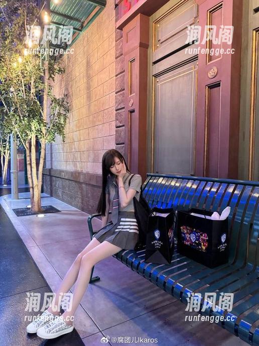 腐团儿Ikaros 镂空特辑,腐团儿Ikaros的最新图集,总是有意想不到的“透”视!