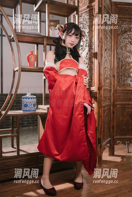 用牛仔裤录制的花铃Hana日常，图片乐趣值得慢慢品味